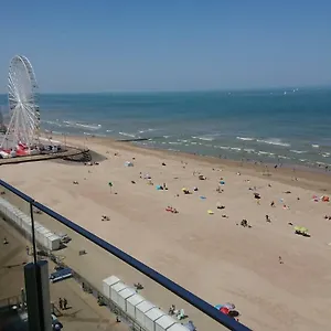  Apartment Beach Palace Belgien
